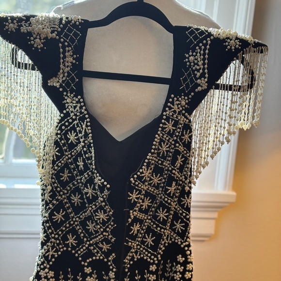 ONE of a KIND ELEGANT PARIS BLACK VELVET- PEARL BEADED GOWN - Picture 11 of 16